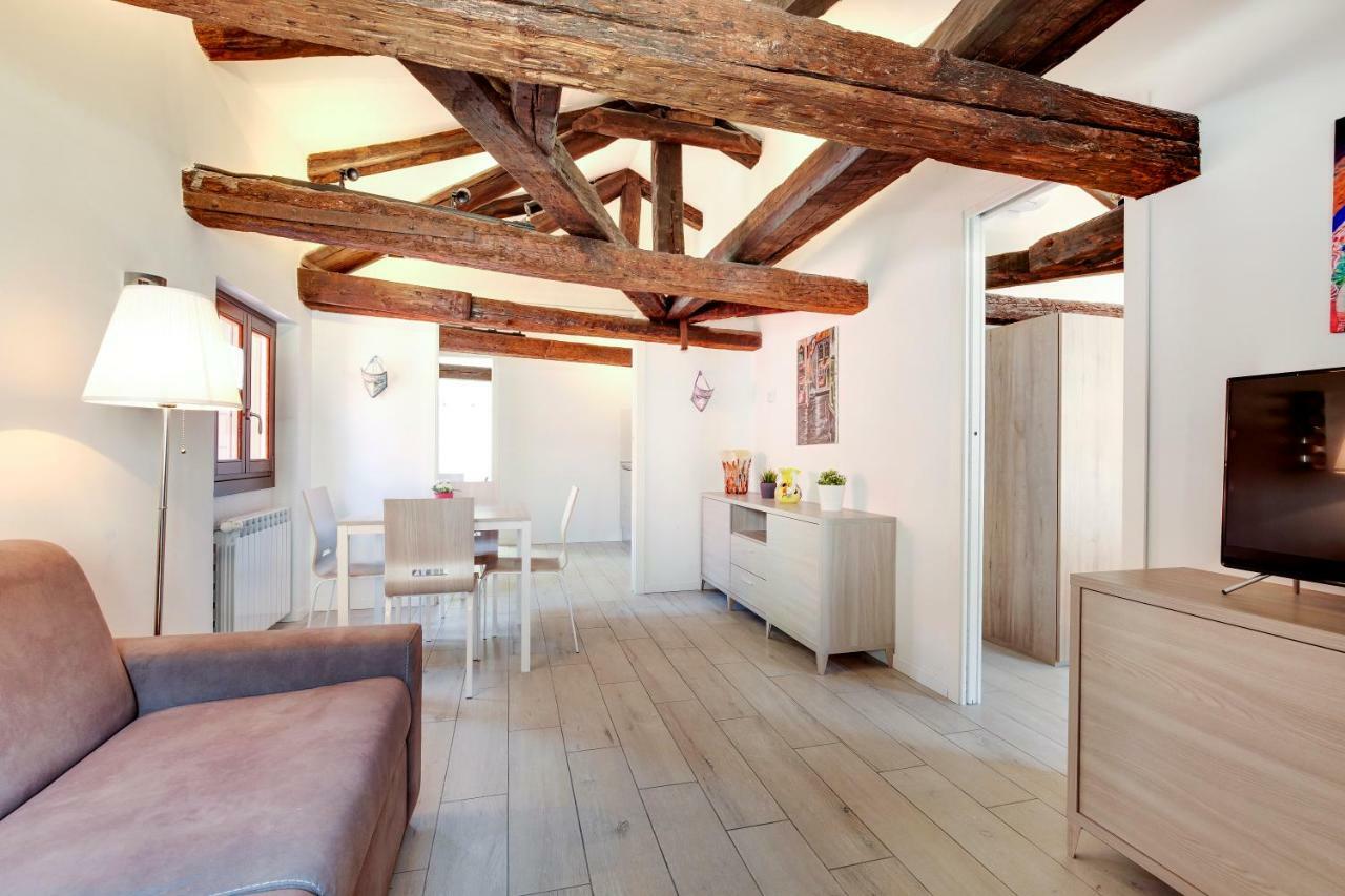 Ca'moderna * Venice