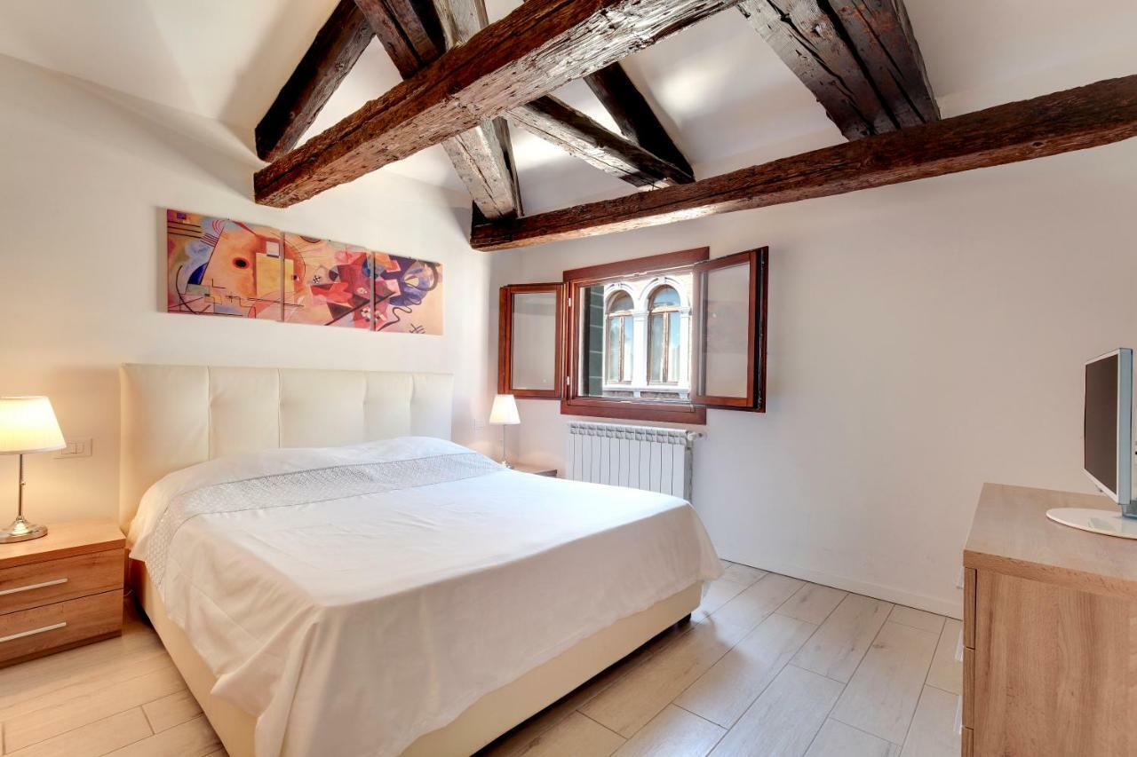 Ca'moderna * Venice
